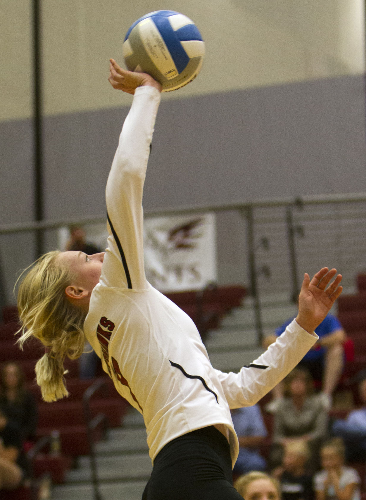 Canyon Ridge vs. Burley volleyball